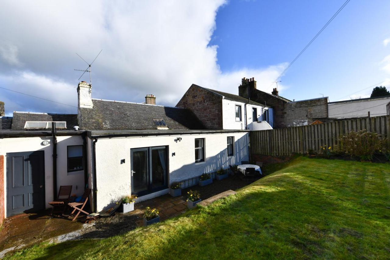 Ladyland Cottage In Maybole Exterior photo